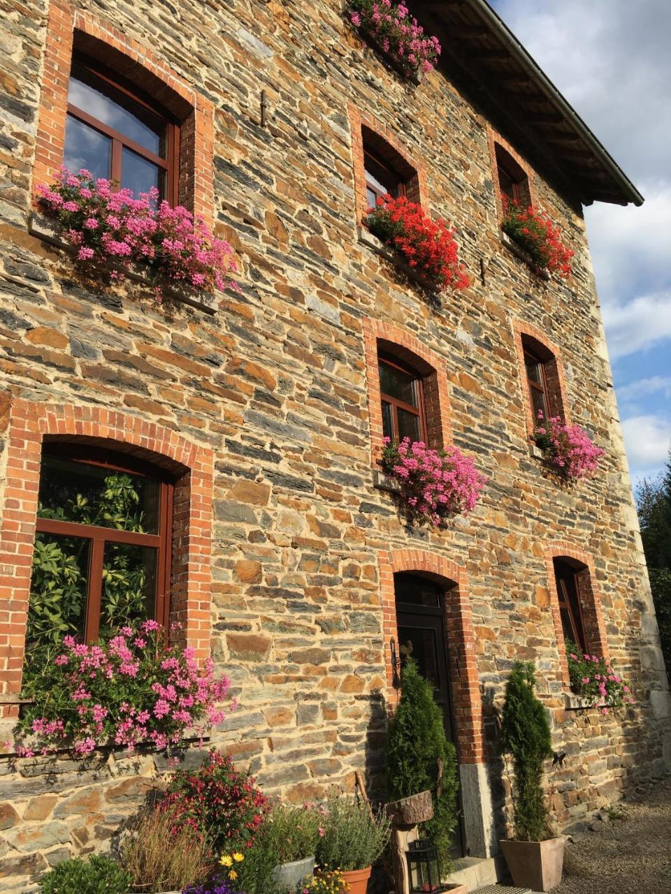 Bed & Breakfast Schlommefurth Bed & Breakfast St. Vith Exterior photo
